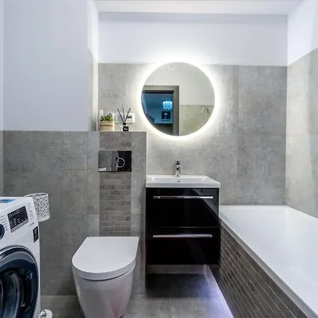 Monte Apartment
